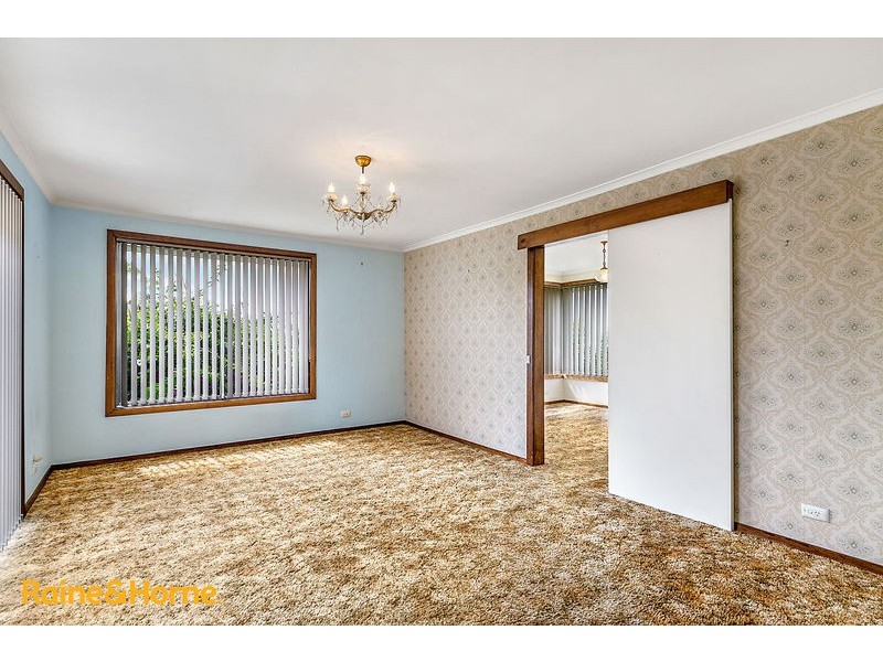 11 Jindabyne Road, Kingston Beach TAS 7050