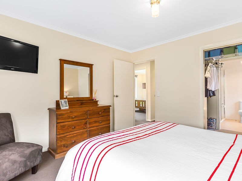 4 Dorset Drive, Kingston TAS 7050