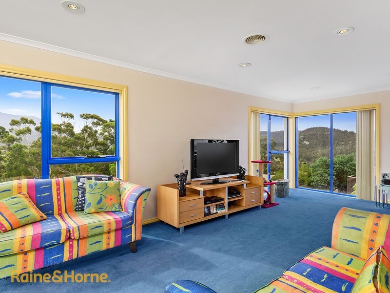 2 Elmina Close, Kingston TAS 7050