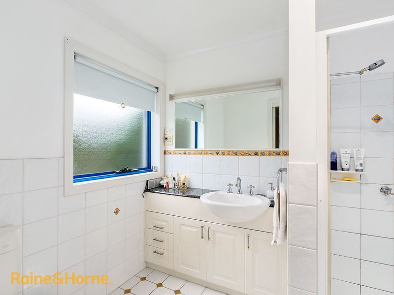 2 Elmina Close, Kingston TAS 7050
