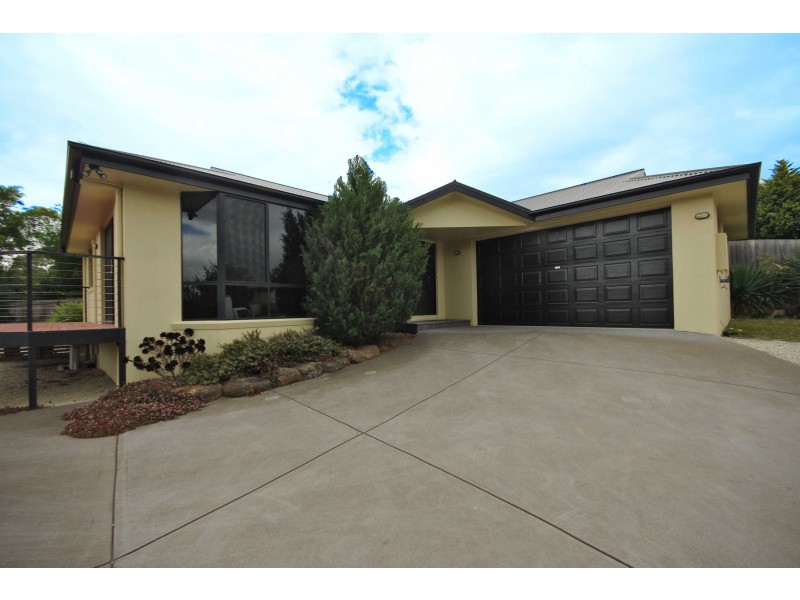 5 Saffron Drive, Kingston TAS 7050