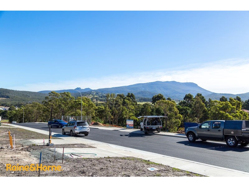 314 Redwood Road, Kingston TAS 7050