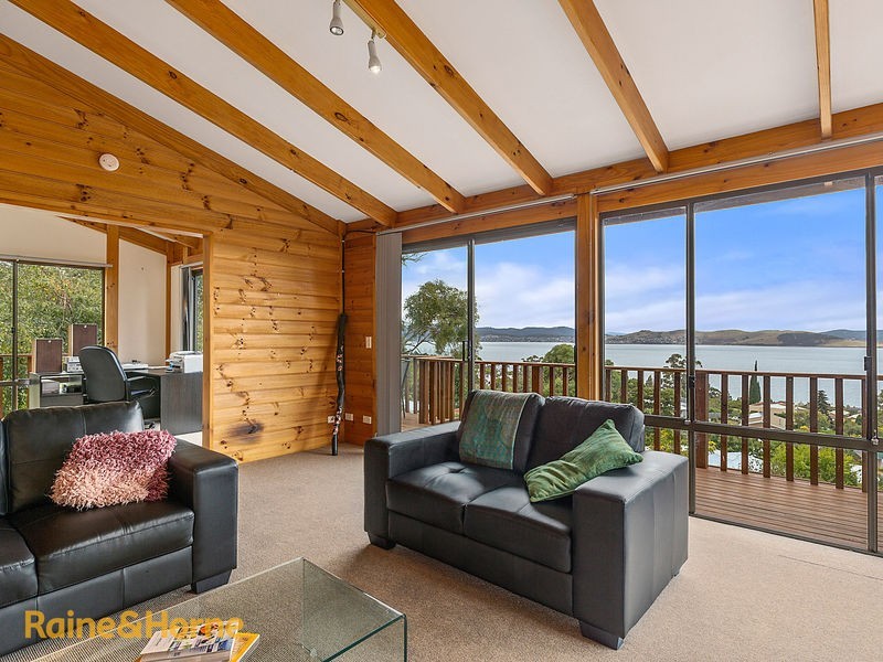 14 Earlwood Court, Taroona TAS 7053