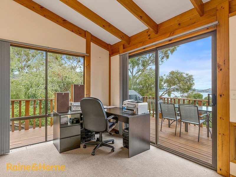 14 Earlwood Court, Taroona TAS 7053