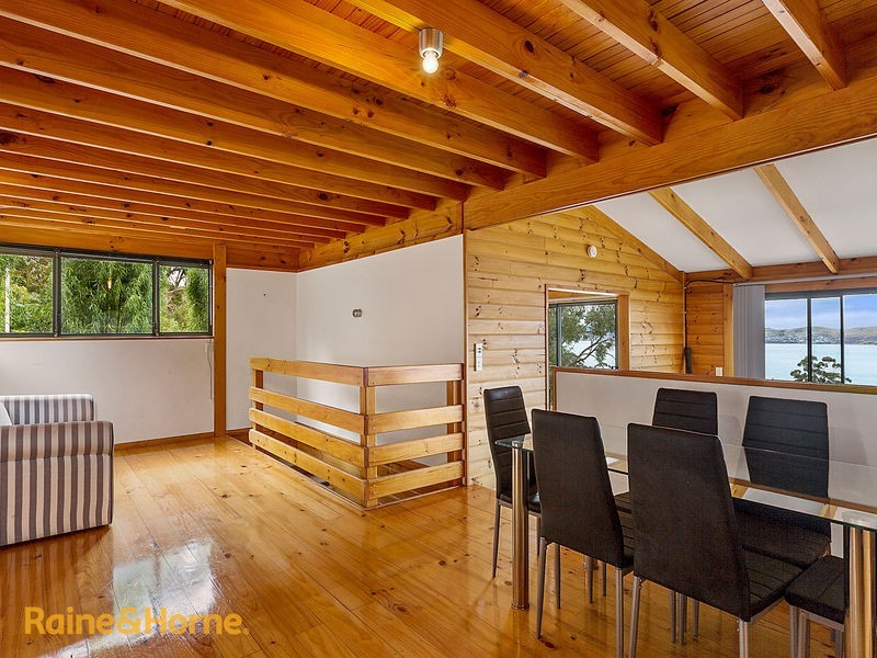 14 Earlwood Court, Taroona TAS 7053
