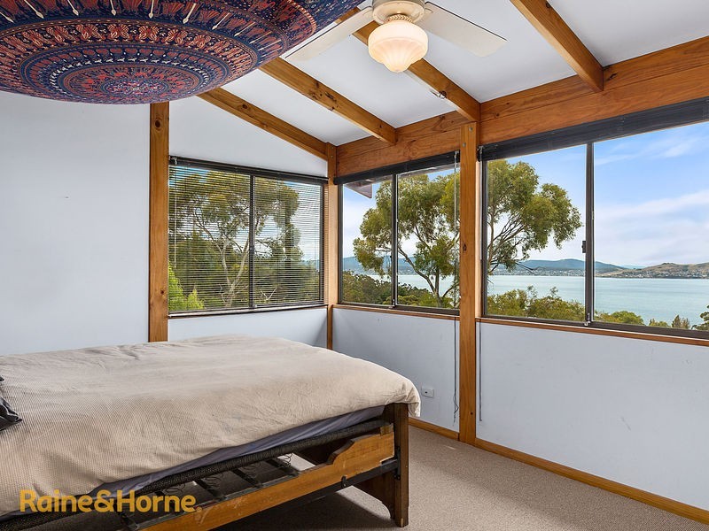 14 Earlwood Court, Taroona TAS 7053