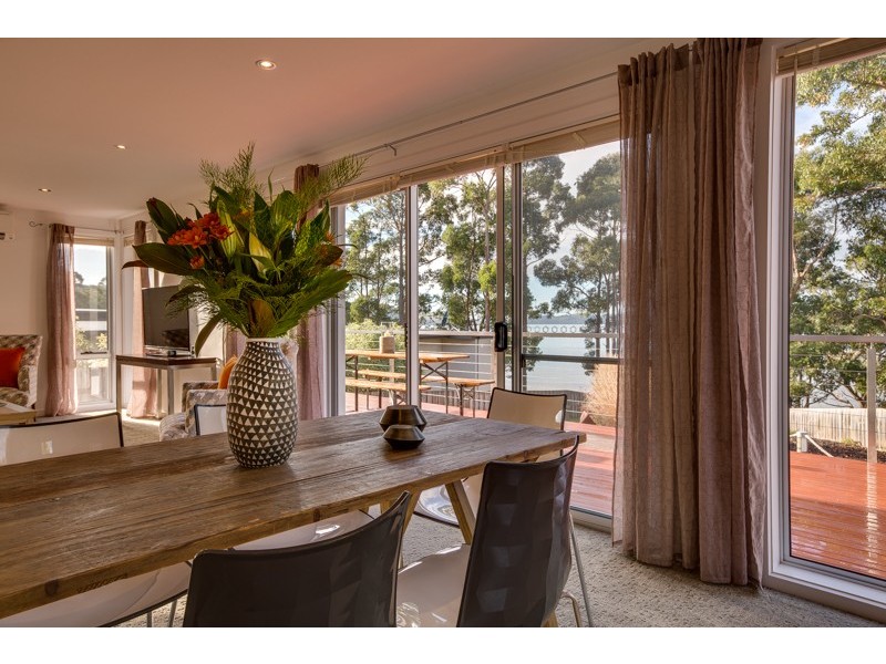 2/45 Staff Road, Electrona TAS 7054