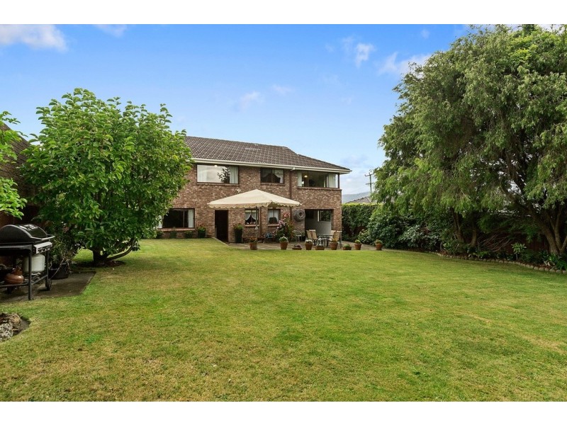 8 Redwood Road, Kingston TAS 7050