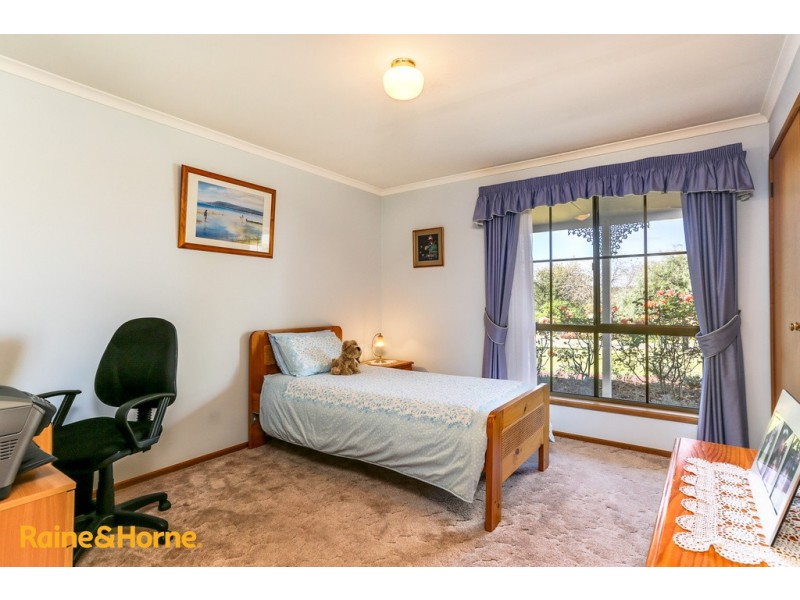 7 Charles Eaton Court, Huntingfield TAS 7055