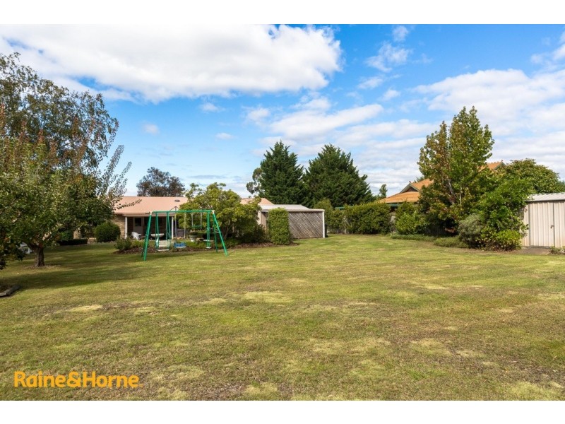 7 Charles Eaton Court, Huntingfield TAS 7055