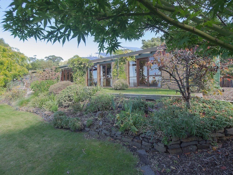 35 Auburn Road, Kingston Beach TAS 7050