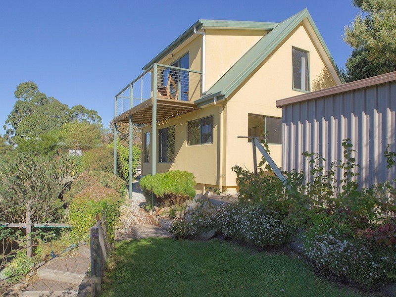 35 Auburn Road, Kingston Beach TAS 7050