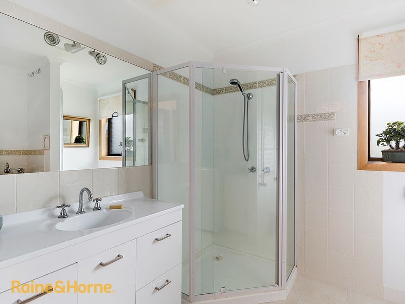 12 Fairway Drive, Kingston TAS 7050