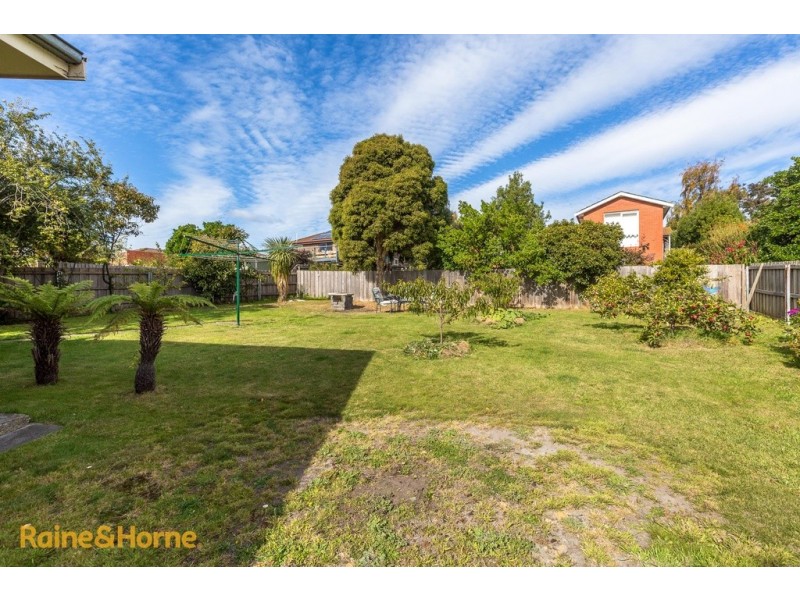 10 Maweena Place, Kingston TAS 7050