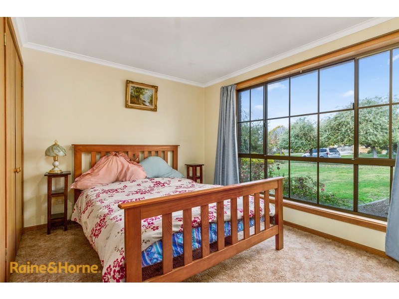 5 Charles Eaton Court, Huntingfield TAS 7055