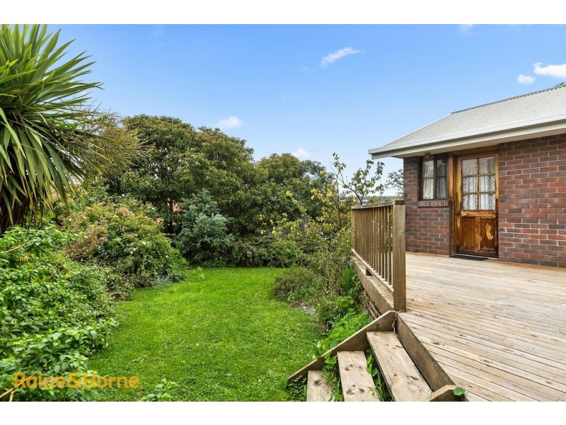 5 Charles Eaton Court, Huntingfield TAS 7055