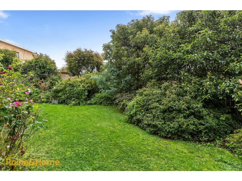 5 Charles Eaton Court, Huntingfield TAS 7055