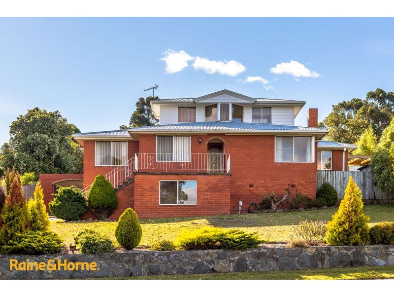 239 Redwood Road, Kingston TAS 7050