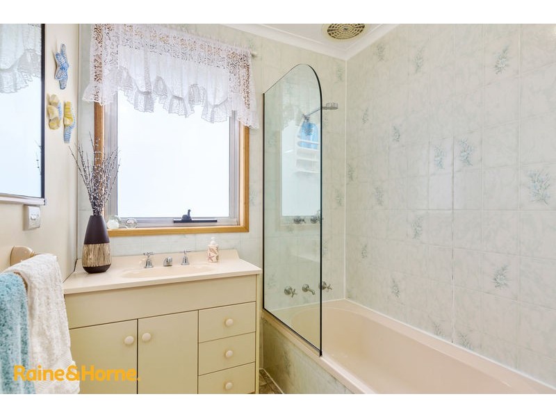 239 Redwood Road, Kingston TAS 7050