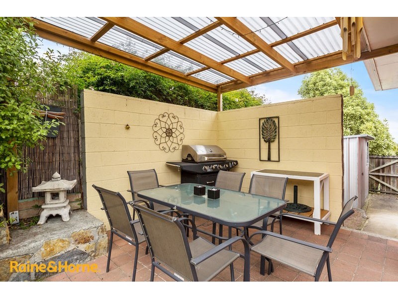 239 Redwood Road, Kingston TAS 7050