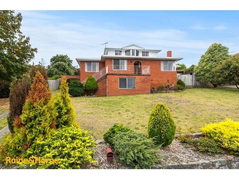 239 Redwood Road, Kingston TAS 7050