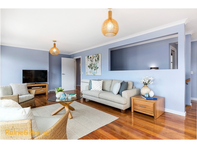 54 Beach Road, Kingston Beach TAS 7050