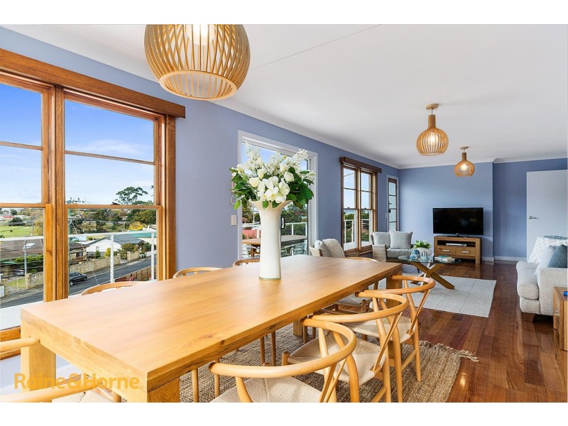 54 Beach Road, Kingston Beach TAS 7050