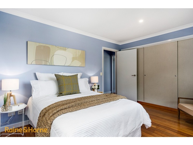 54 Beach Road, Kingston Beach TAS 7050