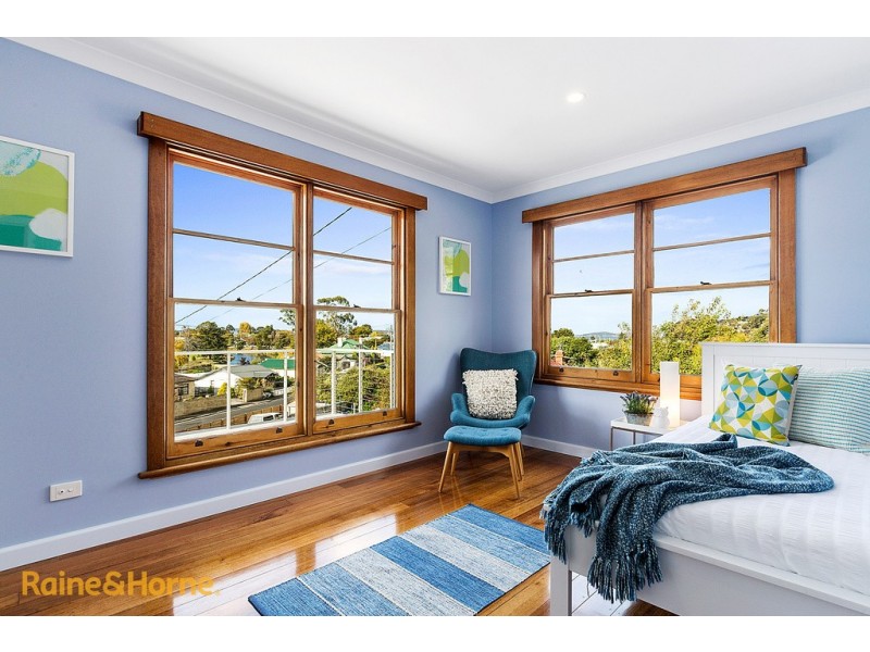 54 Beach Road, Kingston Beach TAS 7050