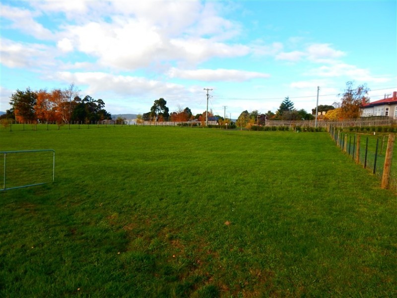 Lot 4/4 Perrys Road, Woodbridge TAS 7162