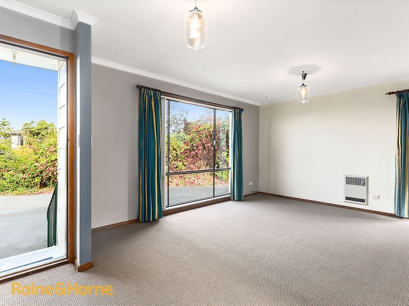 Unit 1 of 158B Roslyn Avenue, Blackmans Bay TAS 7052