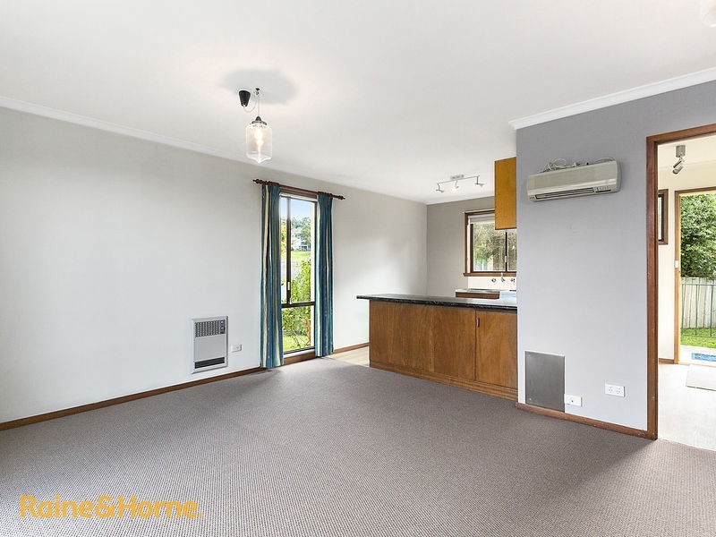 Unit 1 of 158B Roslyn Avenue, Blackmans Bay TAS 7052