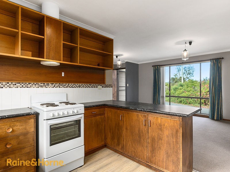 Unit 1 of 158B Roslyn Avenue, Blackmans Bay TAS 7052