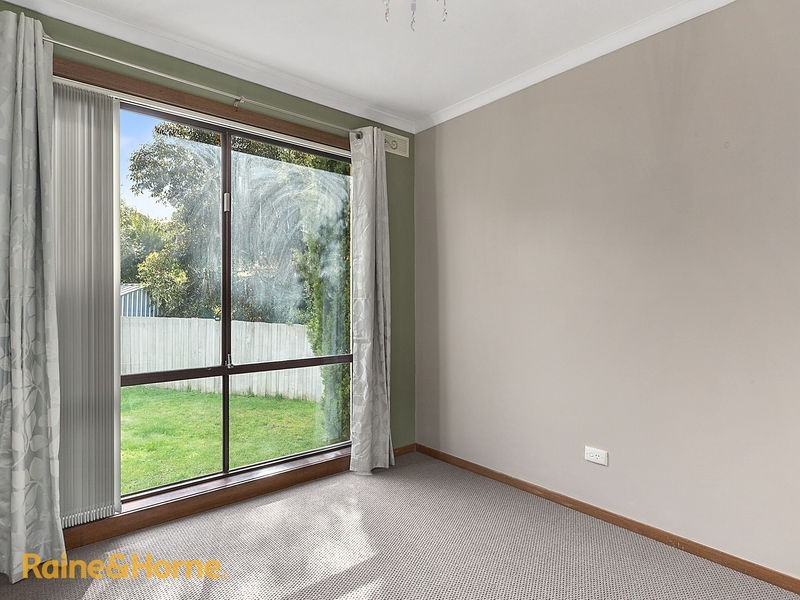 Unit 1 of 158B Roslyn Avenue, Blackmans Bay TAS 7052