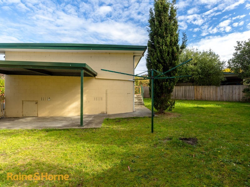 Unit 1 of 158B Roslyn Avenue, Blackmans Bay TAS 7052