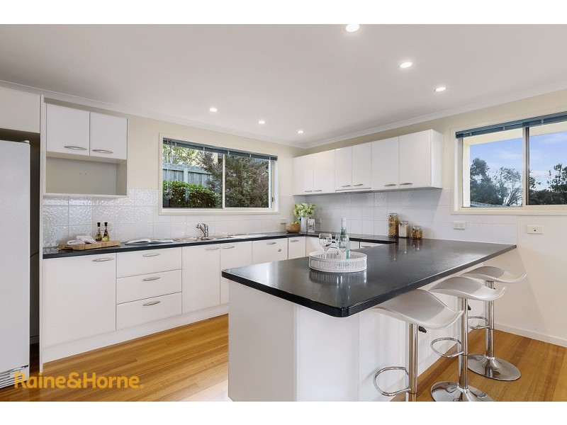 49 Suncoast Drive, Blackmans Bay TAS 7052