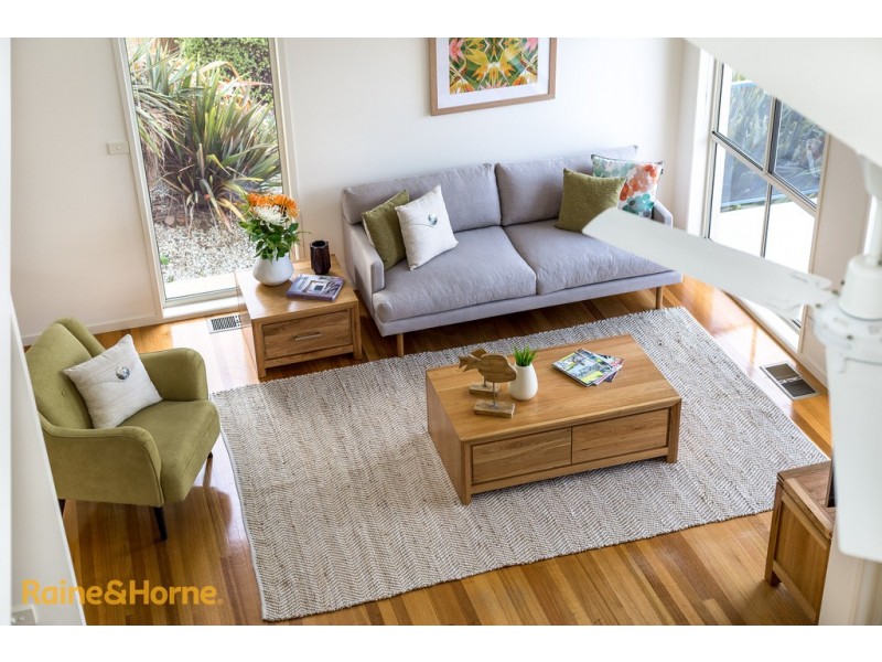 49 Suncoast Drive, Blackmans Bay TAS 7052