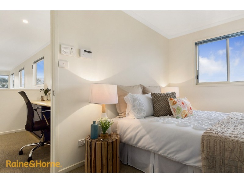 49 Suncoast Drive, Blackmans Bay TAS 7052