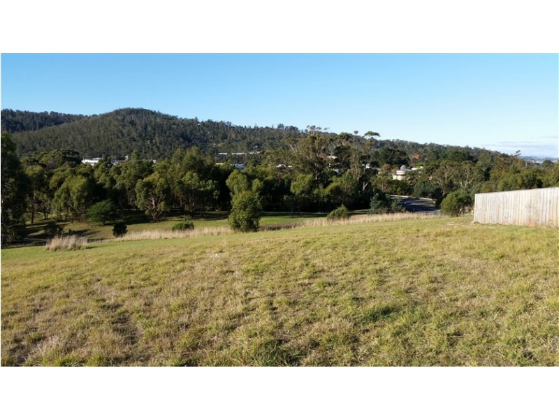 40 Malachi Drive, Kingston TAS 7050