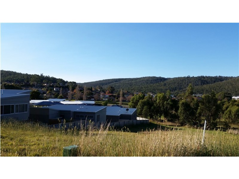 40 Malachi Drive, Kingston TAS 7050