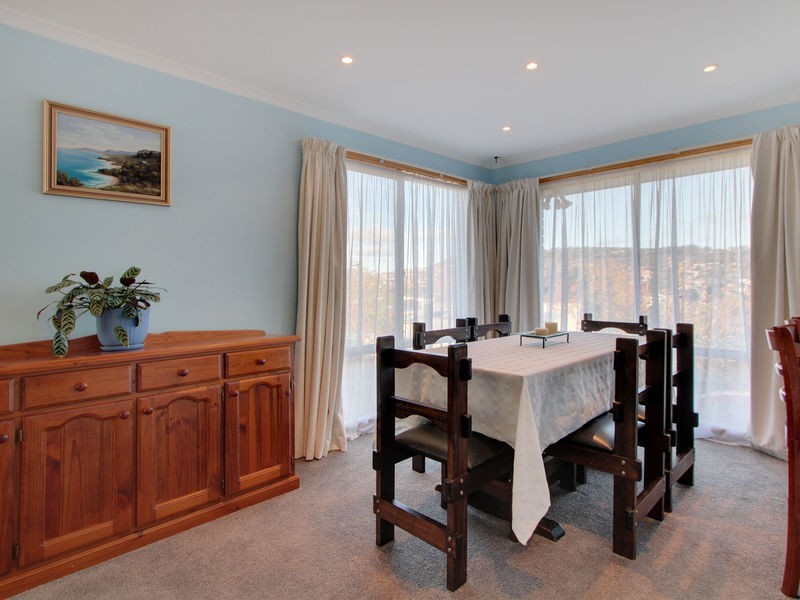 9A Wells Parade, Blackmans Bay TAS 7052