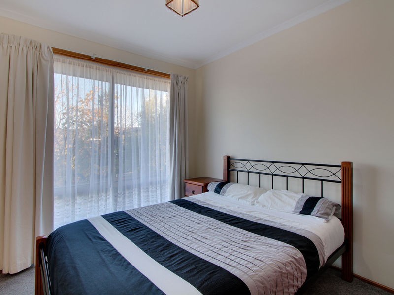 9A Wells Parade, Blackmans Bay TAS 7052