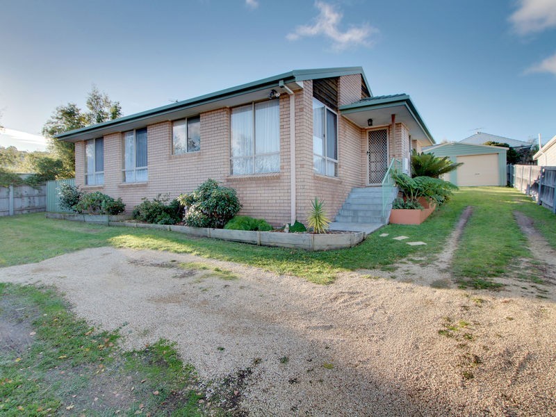9A Wells Parade, Blackmans Bay TAS 7052