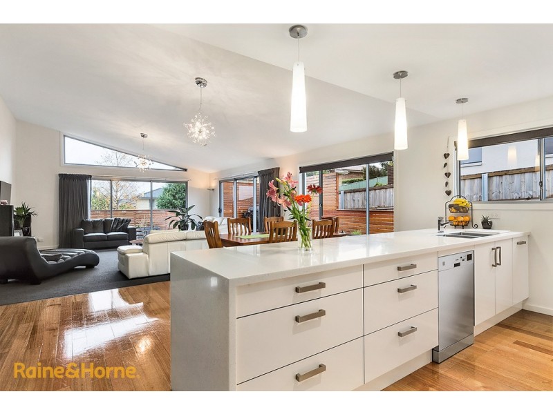 54 Kingfisher Street, Kingston TAS 7050