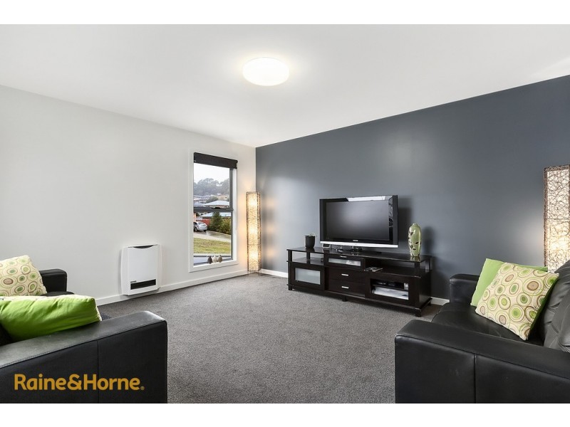 54 Kingfisher Street, Kingston TAS 7050