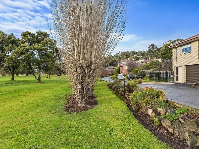 6/9 Channel Highway, Kingston TAS 7050
