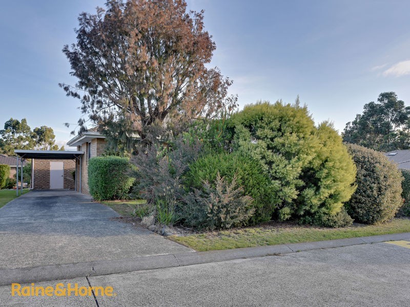 11 Fairway Drive, Kingston TAS 7050