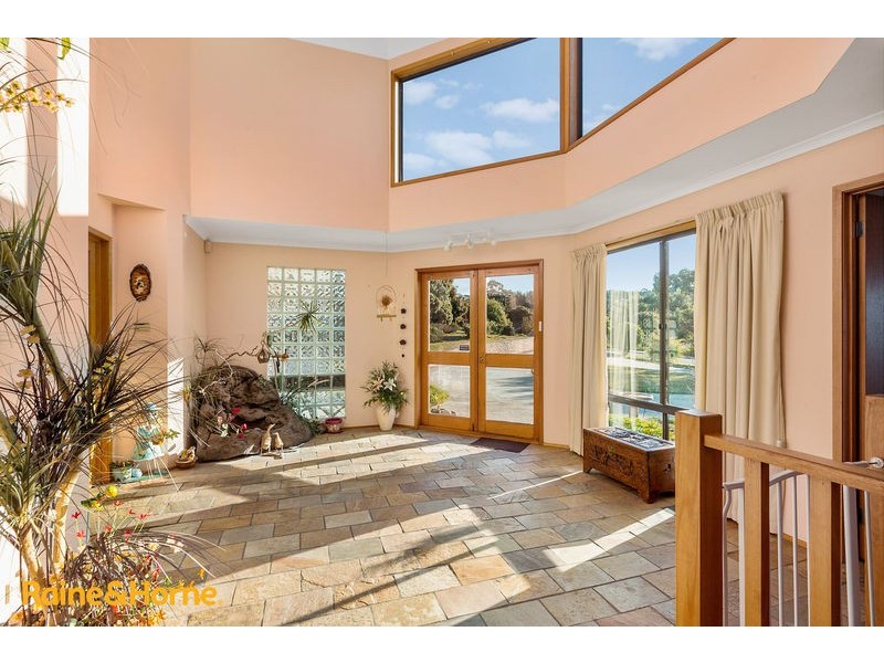 2 Ashley Court, Blackmans Bay TAS 7052