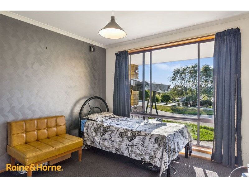 2 Ashley Court, Blackmans Bay TAS 7052