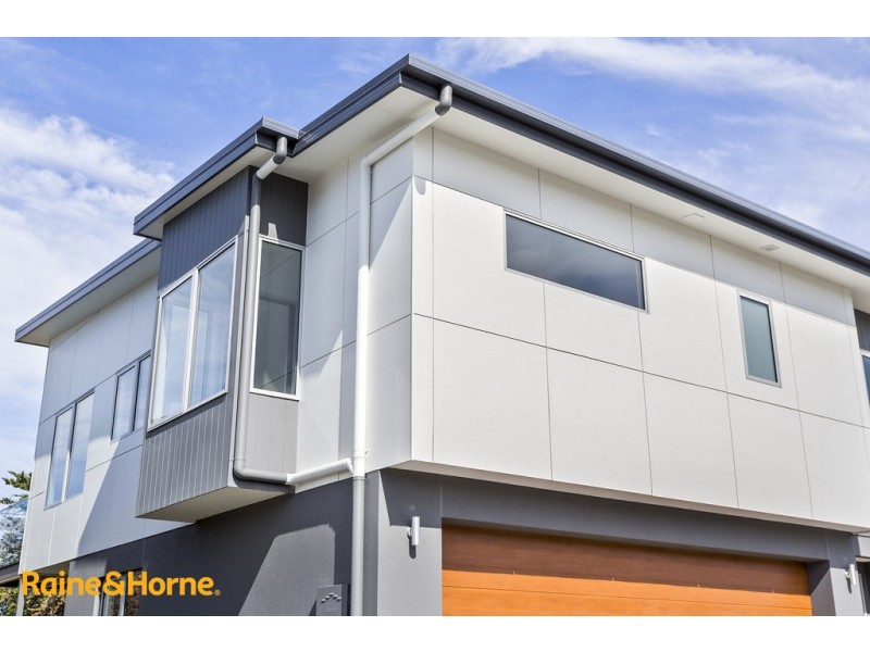 25 Powell Road, Blackmans Bay TAS 7052